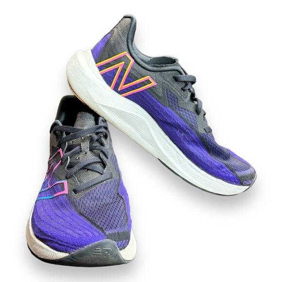 New‎ Balance Fuel Cell Rebel V2 Running  Womens Size 8B Sneakers Athletic Shoes - Picture 6 of 8